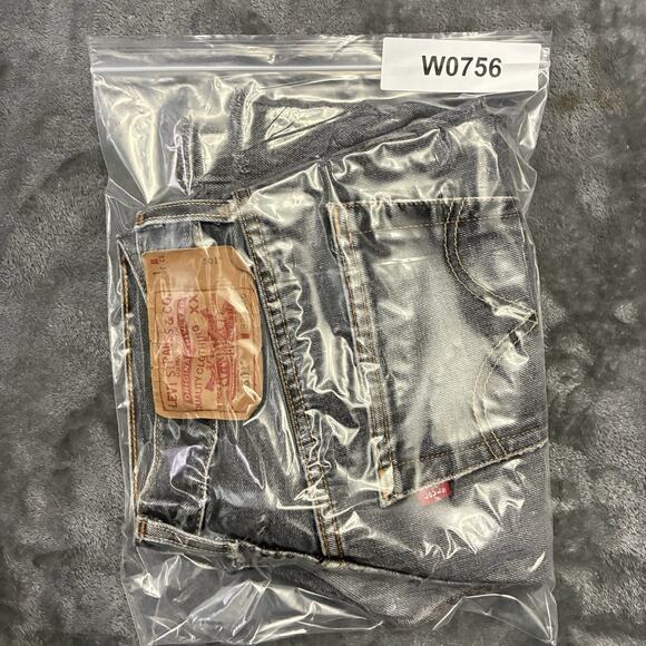 Levis 501 Jeans Shorts Men’s Sz.32 Black Straight Leg Button Fly Denim Classic - Picture 10 of 10